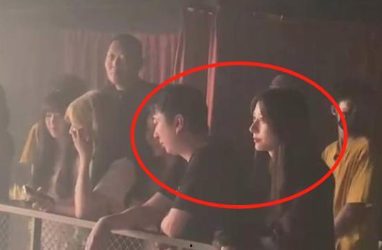 潍坊网红吃瓜事件视频,一场网络热议的幕后真相揭秘 第3张 潍坊网红吃瓜事件视频,一场网络热议的幕后真相揭秘 第3张